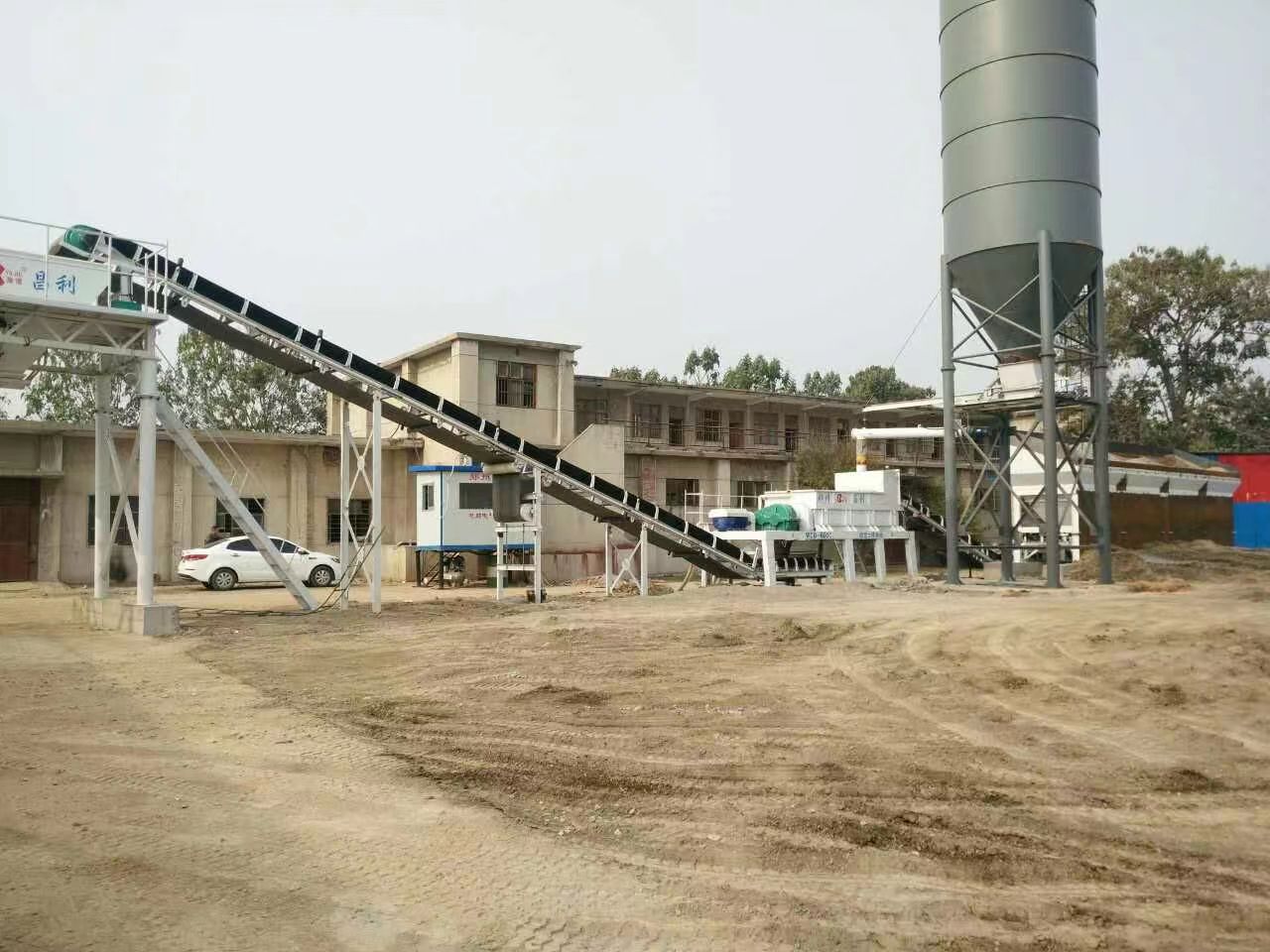 WBZ700穩(wěn)定土拌合站